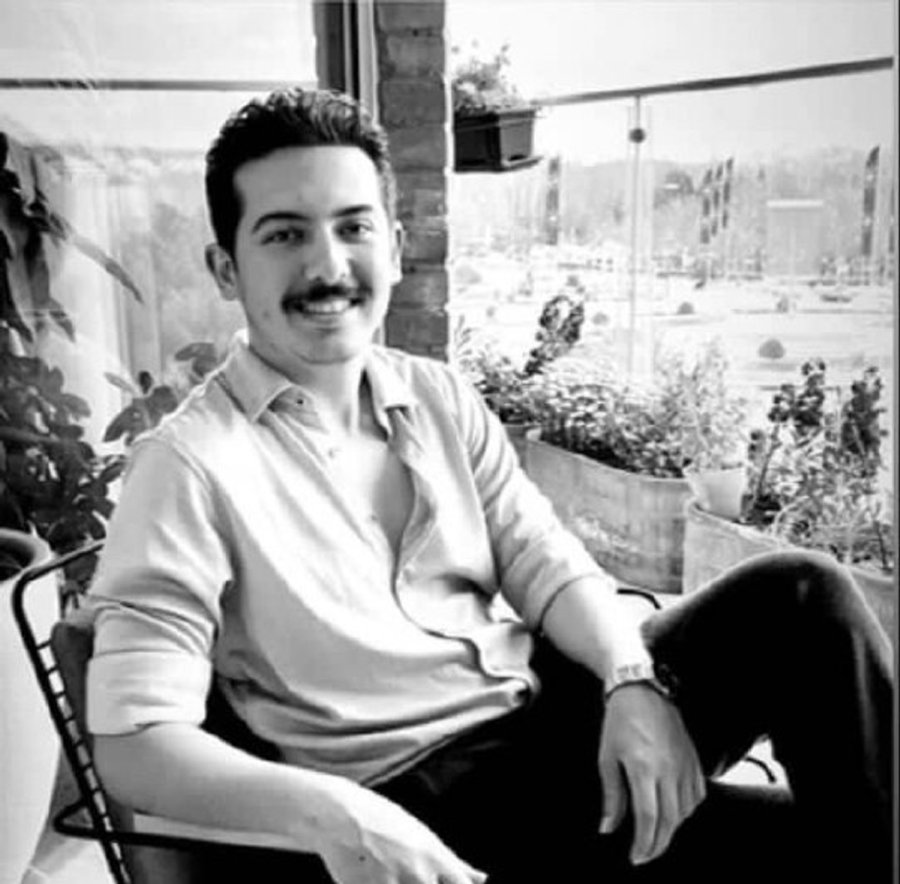 سروش صادقی نژاد